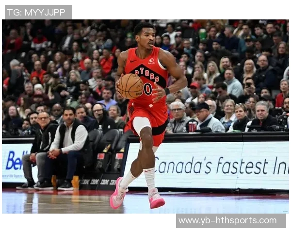 杰伦布朗首节狂砍16分8中7表现惊艳数据全面爆发引发热议